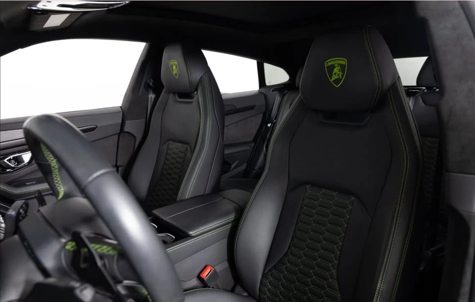 2021 Lamborghini Urus - Image 6 of 17