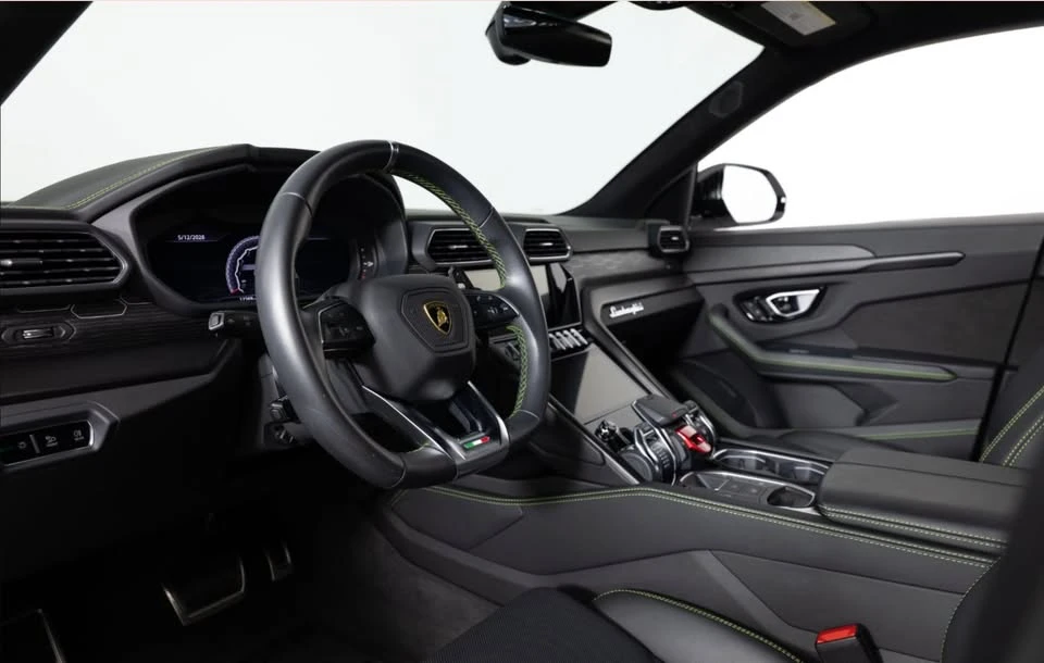 2021 Lamborghini Urus - Image 7 of 17