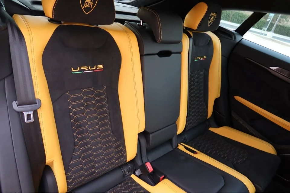 2021 Lamborghini Urus - Image 14 of 19