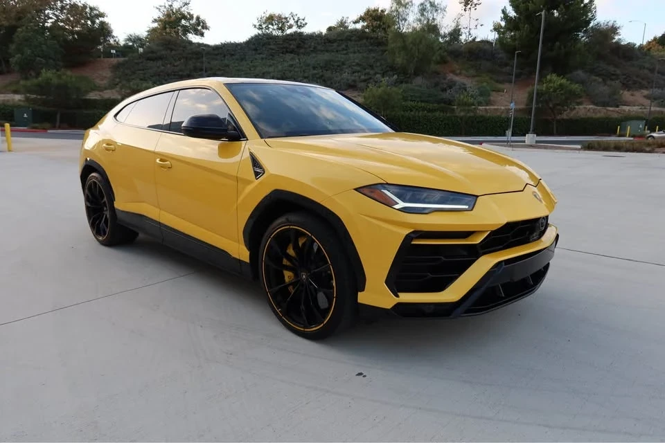 2021 Lamborghini Urus - Image 4 of 19