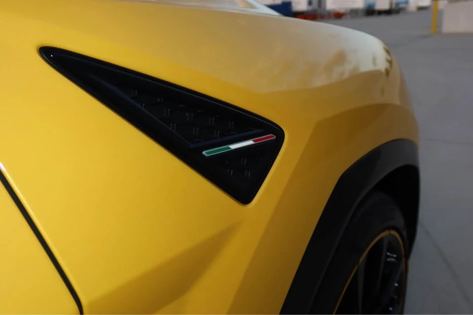 2021 Lamborghini Urus - Image 15 of 19