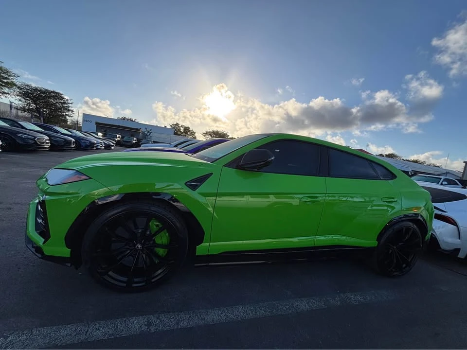 2021 Lamborghini Urus - Image 7 of 7