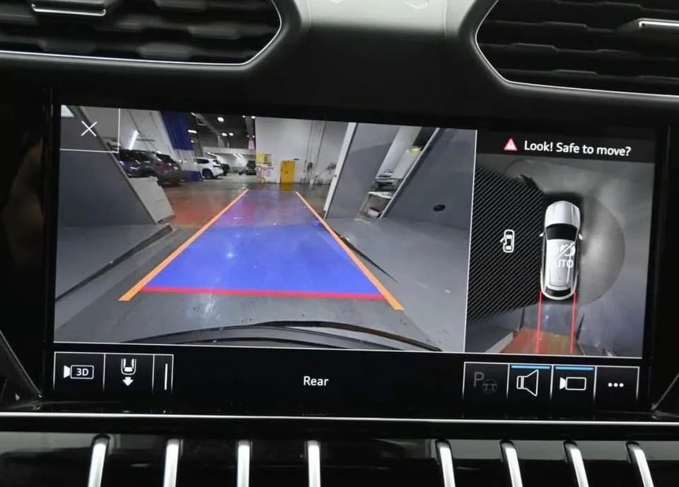 2021 Lamborghini Urus - Image 13 of 19