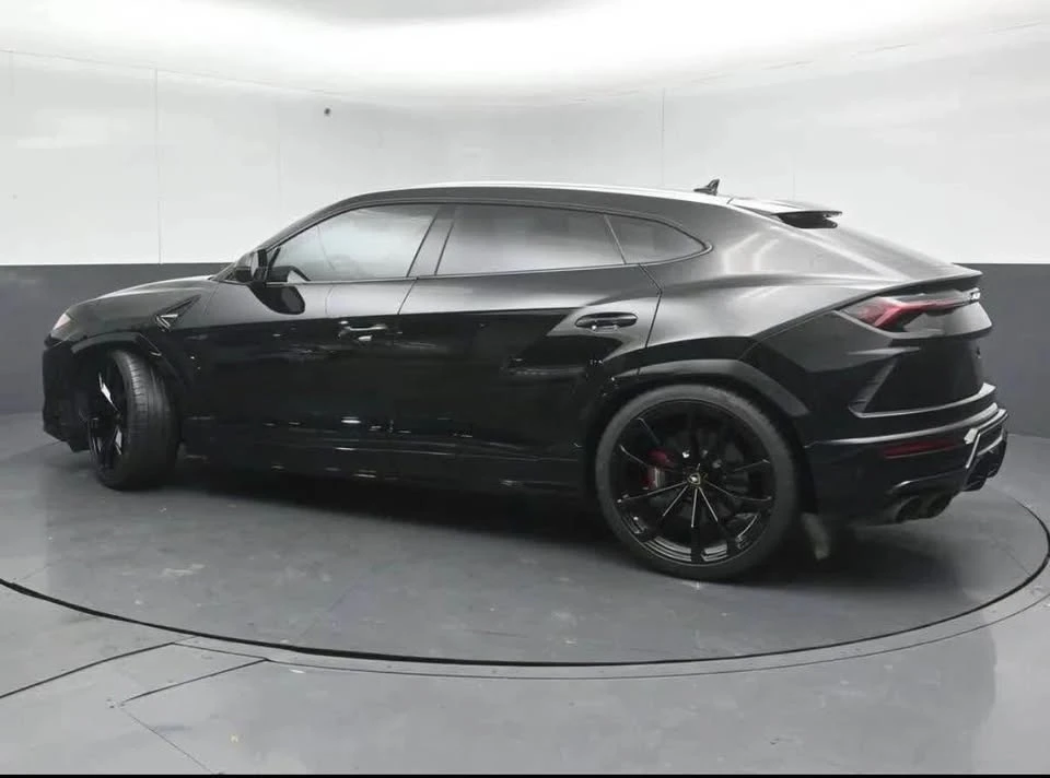 2021 Lamborghini Urus - Image 4 of 19