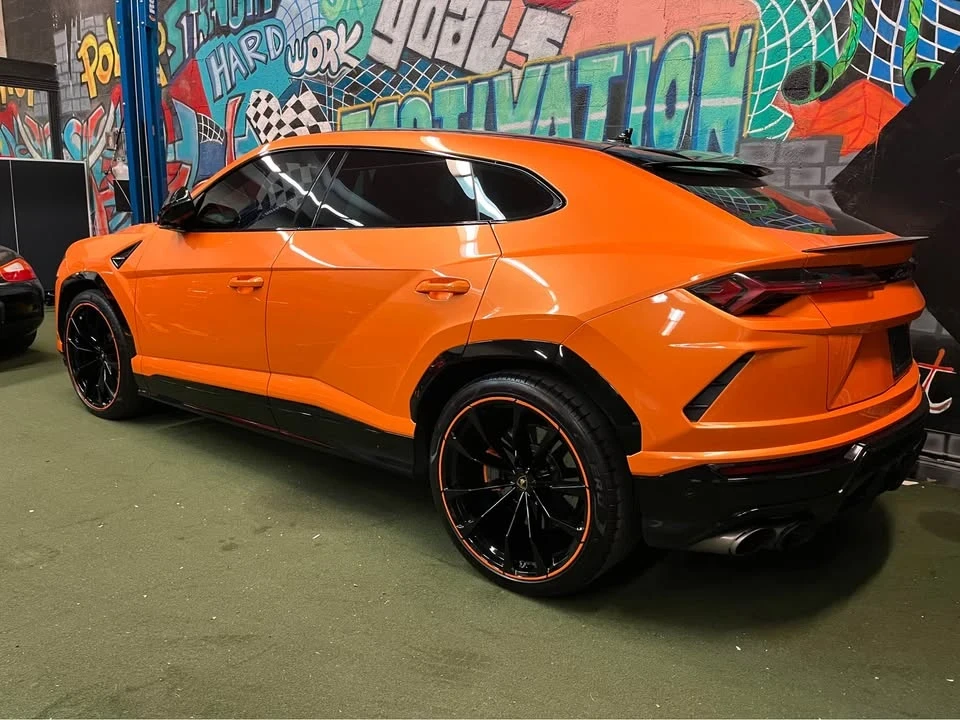 2021 Lamborghini Urus - Image 4 of 6