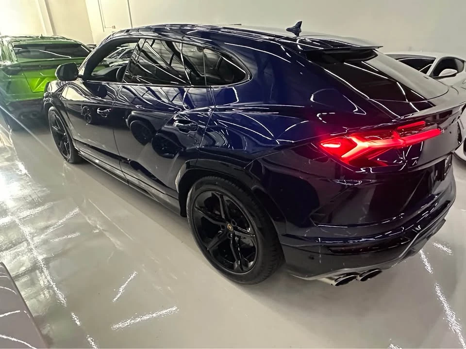 2021 Lamborghini Urus - Image 8 of 16