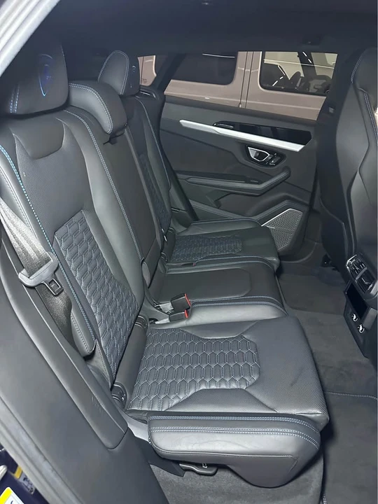 2021 Lamborghini Urus - Image 16 of 16