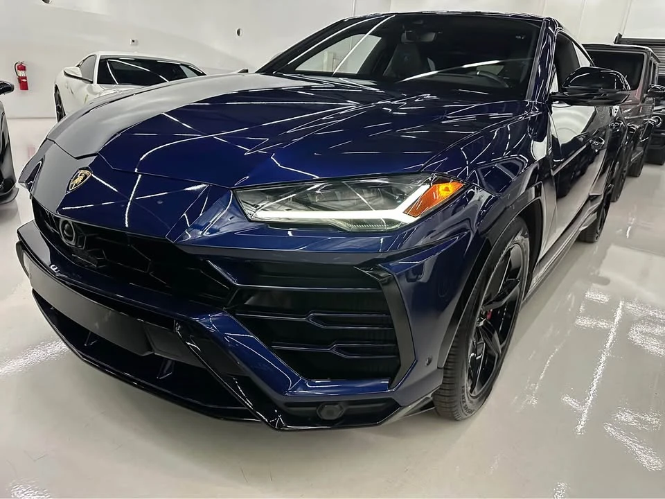 2021 Lamborghini Urus - Image 4 of 16