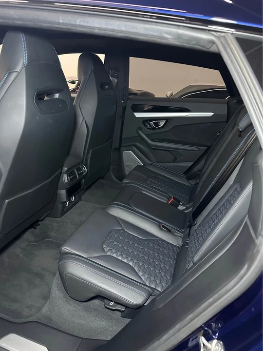 2021 Lamborghini Urus - Image 15 of 16
