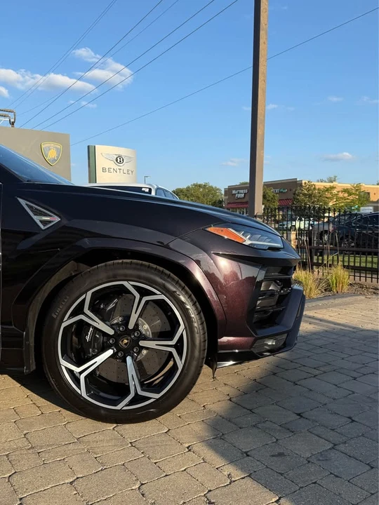 2021 Lamborghini Urus - Image 6 of 7