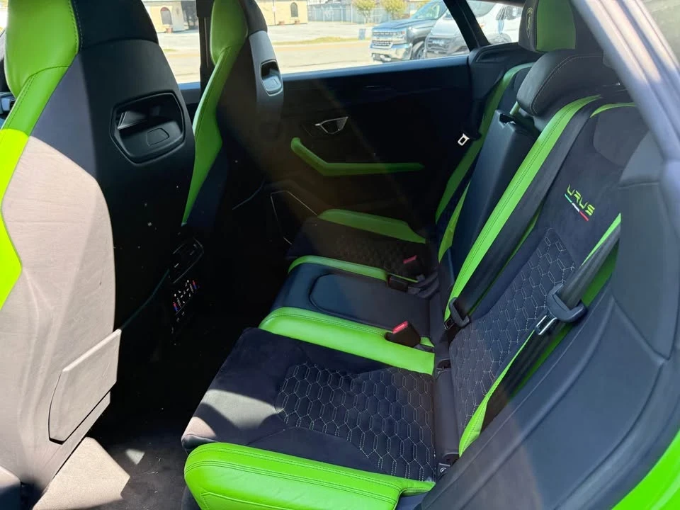 2021 Lamborghini Urus - Image 4 of 10