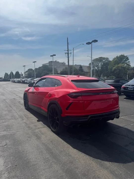 2021 Lamborghini Urus - Image 5 of 14