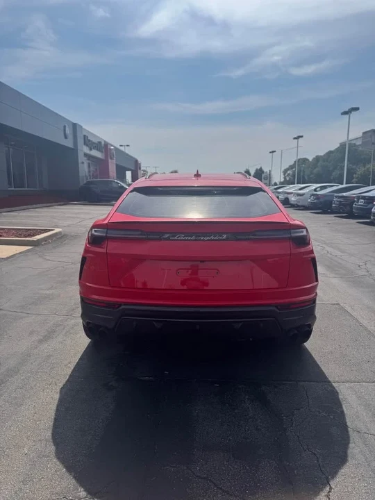 2021 Lamborghini Urus - Image 6 of 14