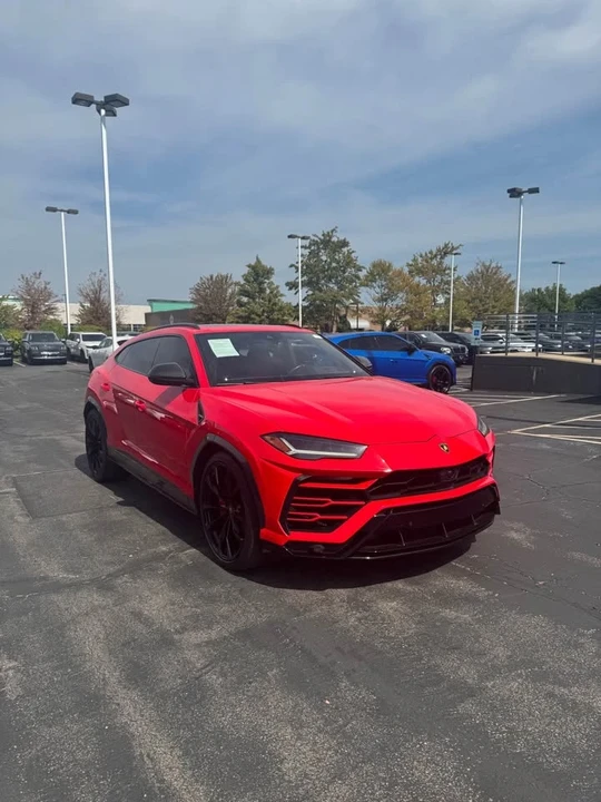 2021 Lamborghini Urus - Image 10 of 14