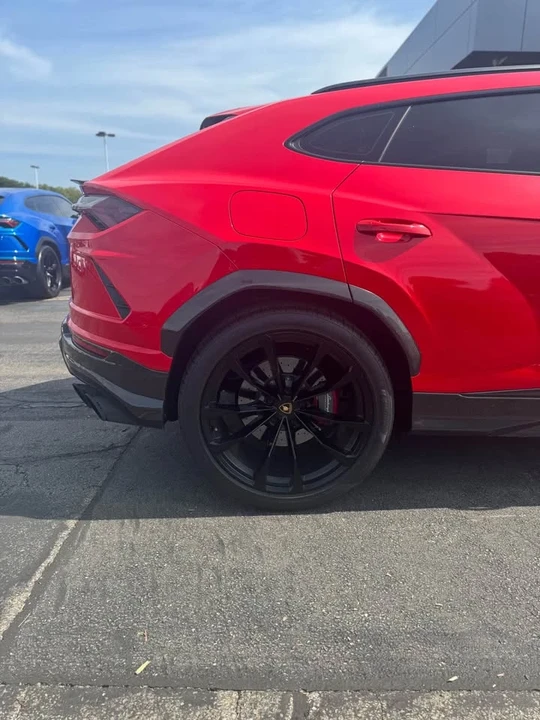2021 Lamborghini Urus - Image 8 of 14