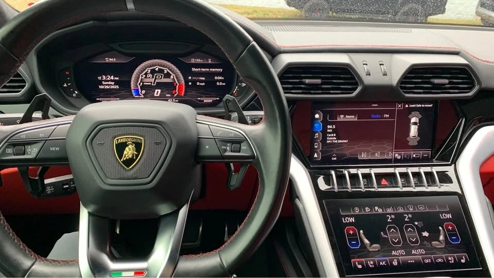 2021 Lamborghini Urus - Image 7 of 14