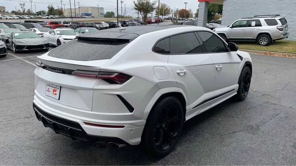 2021 Lamborghini Urus - Image 4 of 14
