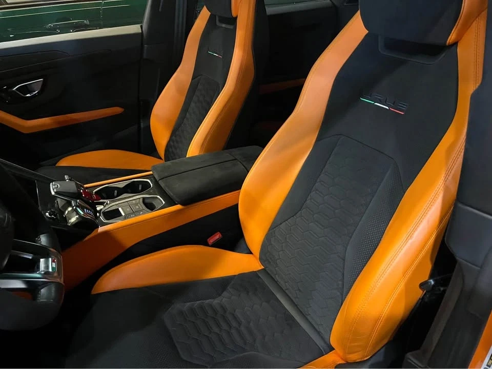 2021 Lamborghini Urus - Image 8 of 8