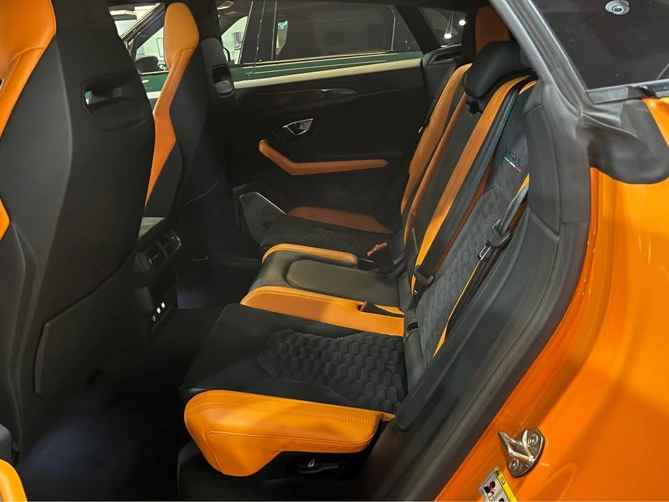 2021 Lamborghini Urus - Image 6 of 8