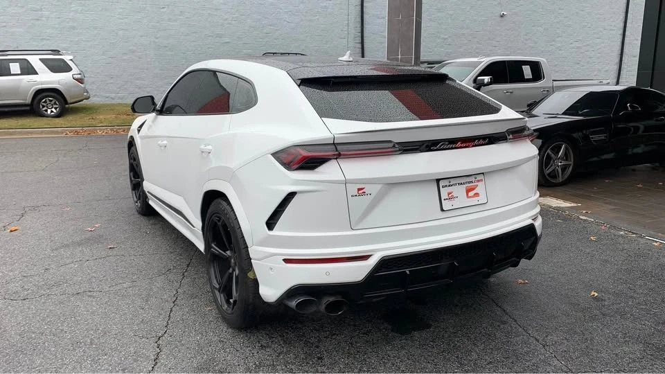 2021 Lamborghini Urus - Image 3 of 14