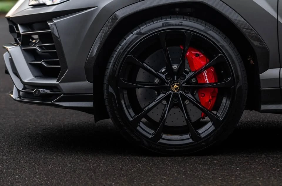 2021 Lamborghini Urus - Image 10 of 17