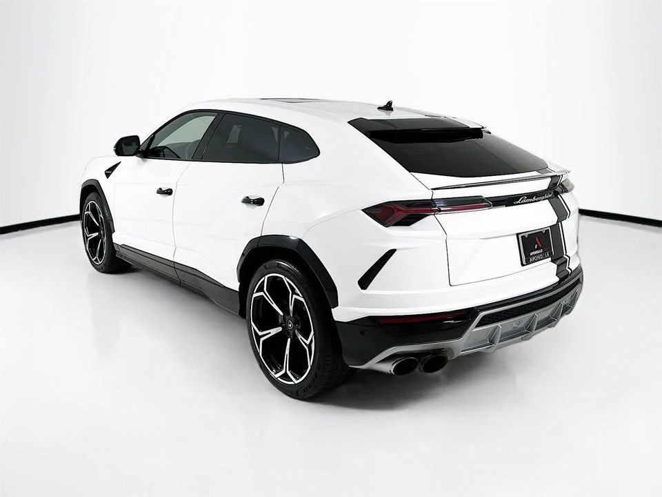 2021 Lamborghini Urus - Image 4 of 19
