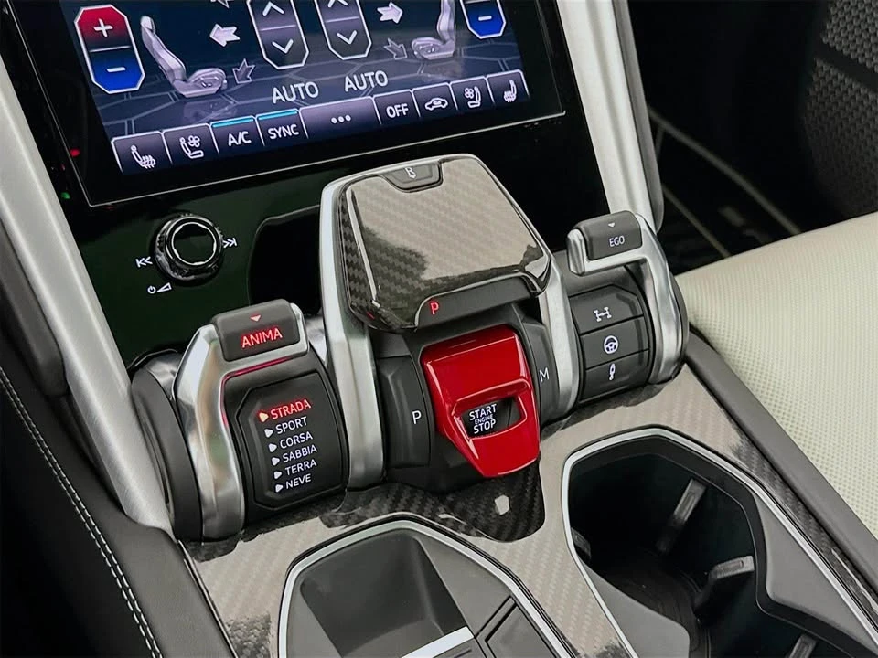 2021 Lamborghini Urus - Image 5 of 19