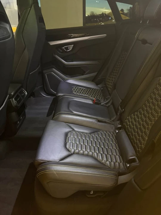 2021 Lamborghini Urus - Image 9 of 13