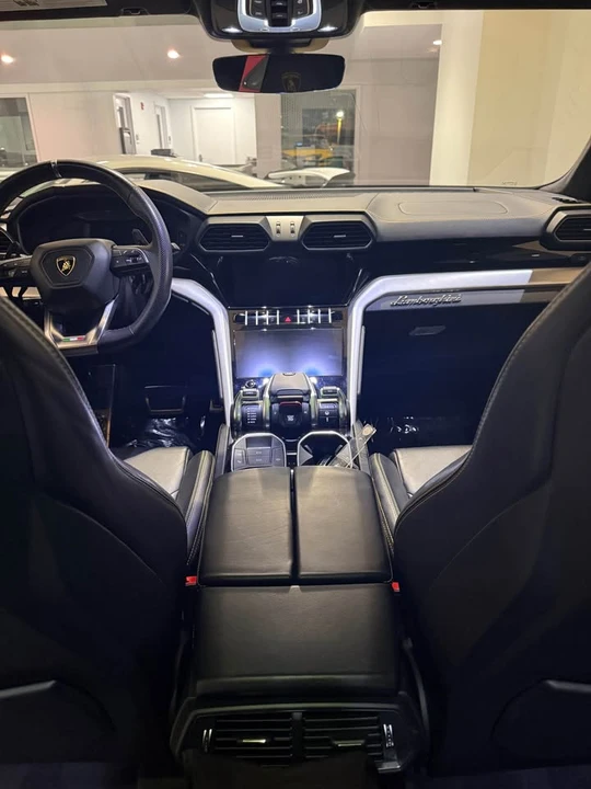 2021 Lamborghini Urus - Image 7 of 13