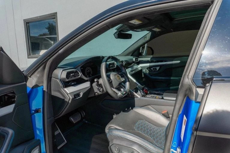 2021 Lamborghini Urus - Image 10 of 20