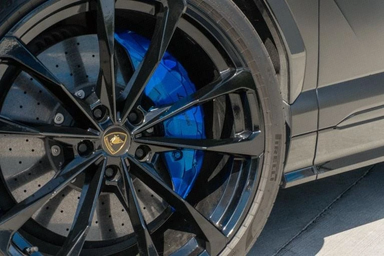 2021 Lamborghini Urus - Image 15 of 20