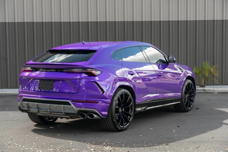 2021 Lamborghini Urus - Image 7 of 16