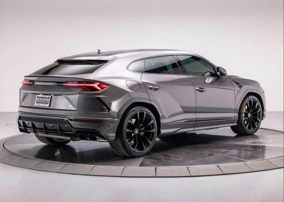 2021 Lamborghini Urus - Image 5 of 13