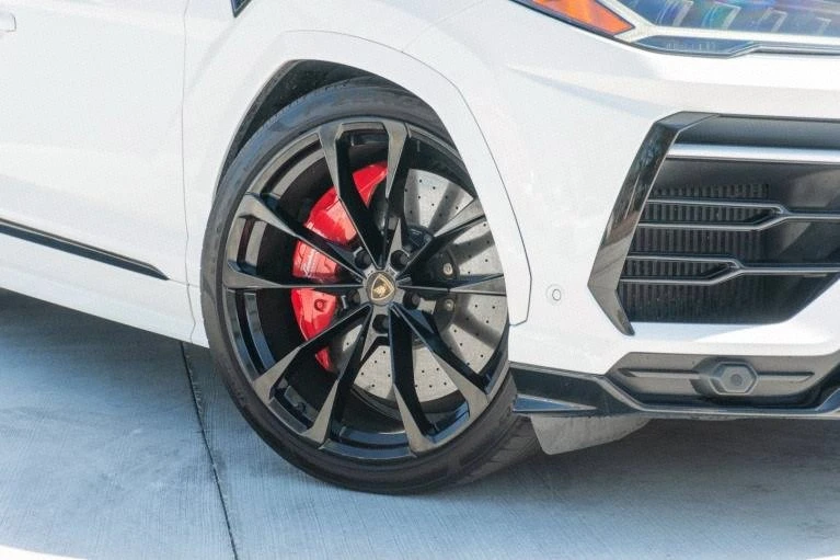 2021 Lamborghini Urus - Image 19 of 19