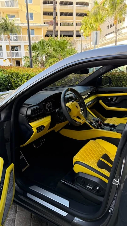 2021 Lamborghini Urus - Image 5 of 6