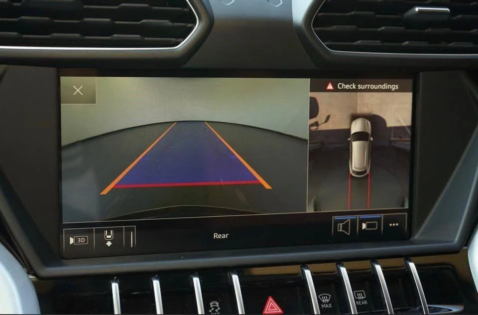 2021 Lamborghini Urus - Image 12 of 20