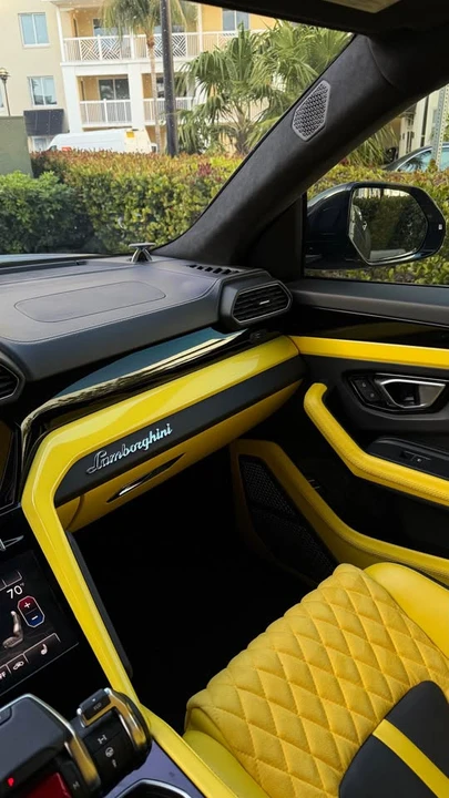2021 Lamborghini Urus - Image 6 of 6