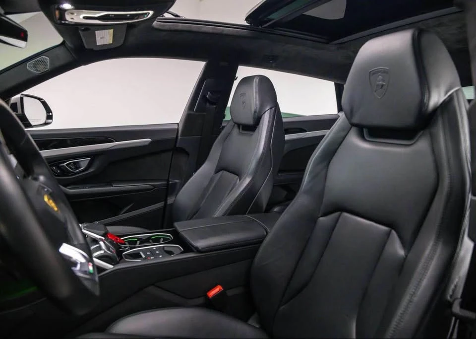 2021 Lamborghini Urus - Image 10 of 13