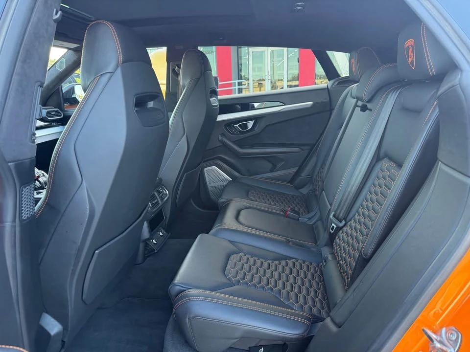 2021 Lamborghini Urus - Image 12 of 15