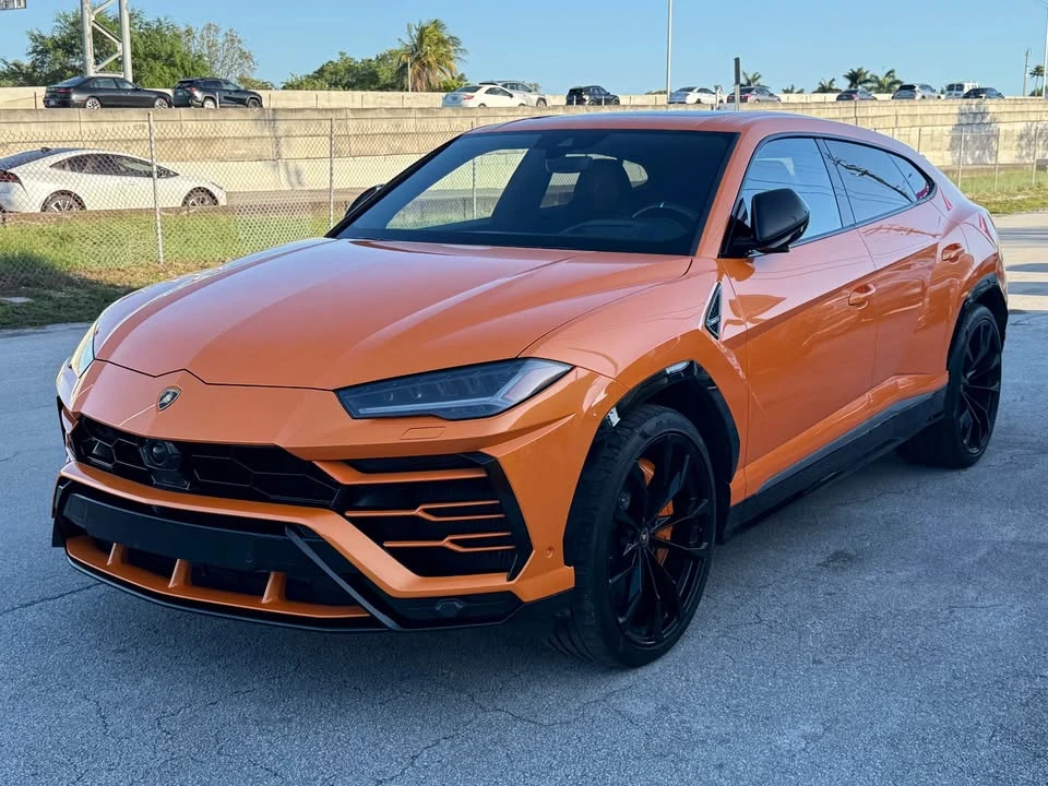 2021 Lamborghini Urus - Image 6 of 15
