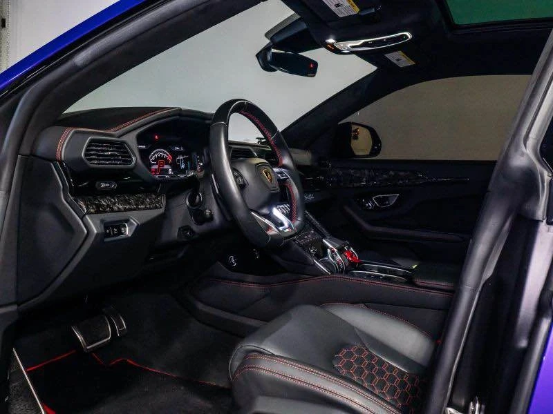 2021 Lamborghini Urus - Image 9 of 13