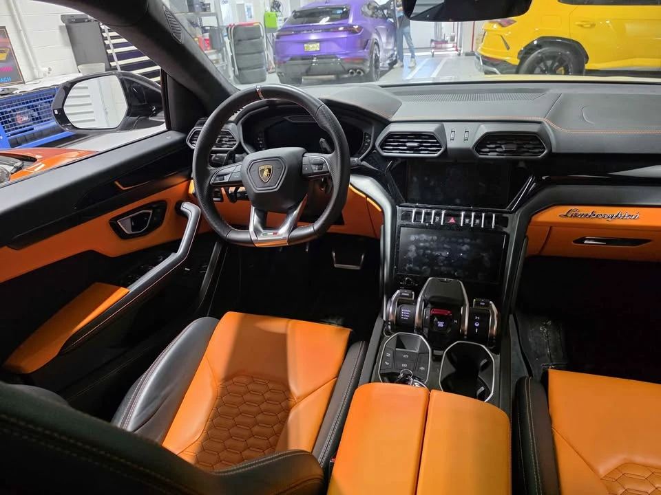 2021 Lamborghini Urus - Image 3 of 6