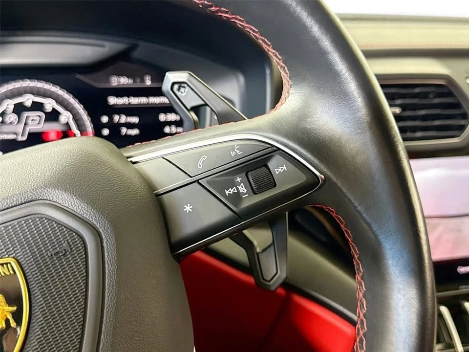 2021 Lamborghini Urus - Image 19 of 20