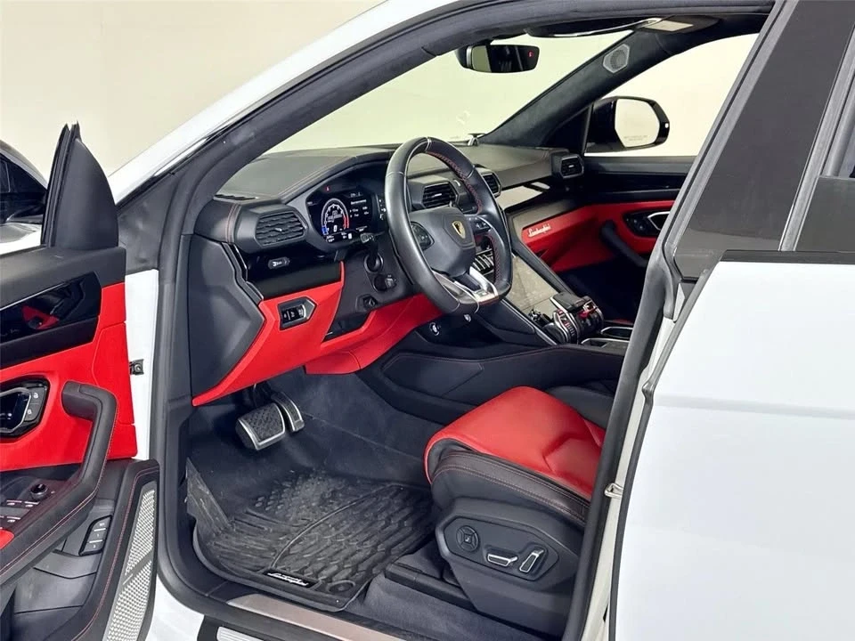 2021 Lamborghini Urus - Image 10 of 20