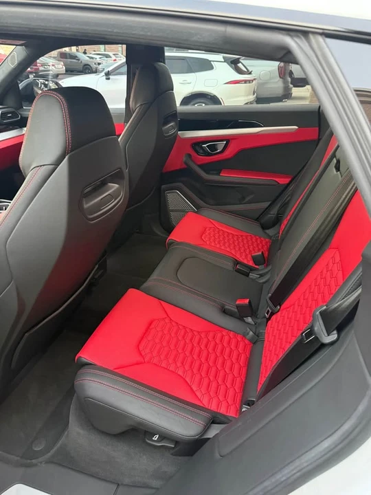 2021 Lamborghini Urus - Image 10 of 14