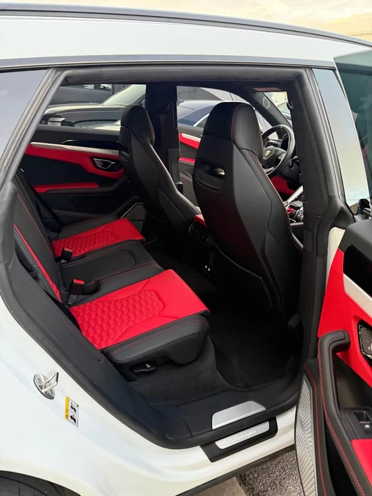 2021 Lamborghini Urus - Image 13 of 14