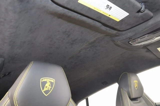 2021 Lamborghini Urus - Image 9 of 20
