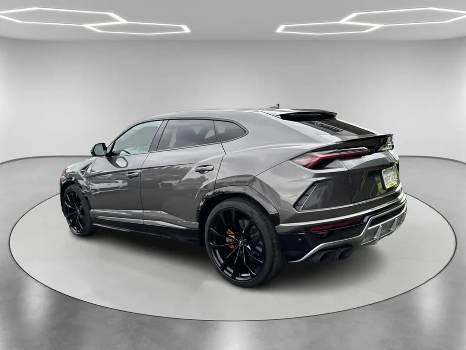 2021 Lamborghini Urus - Image 7 of 19