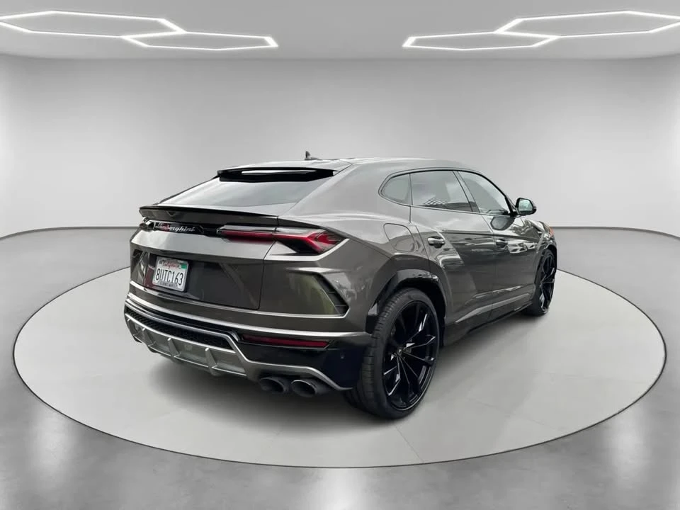 2021 Lamborghini Urus - Image 5 of 19