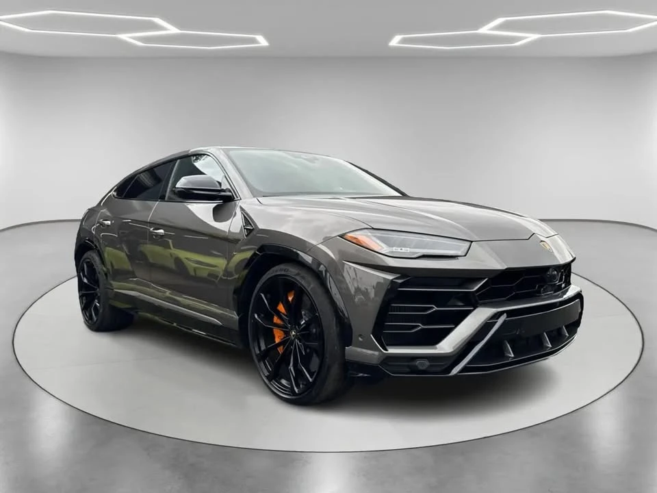 2021 Lamborghini Urus - Image 3 of 19